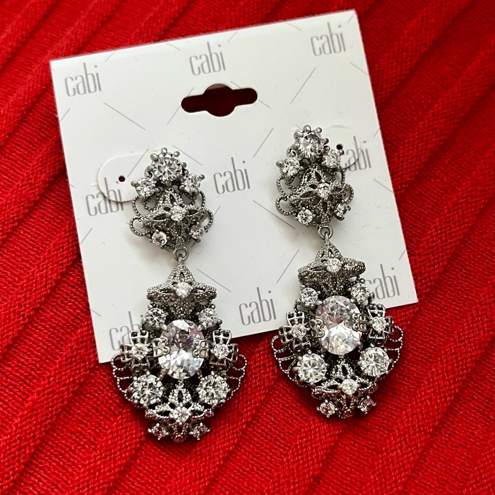 NWT Cabi Mystic Earrings